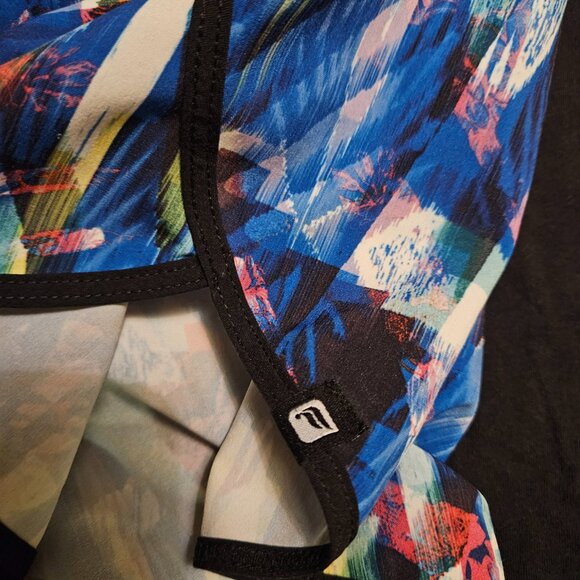 Fabletics XS bundle! Two tanks (muscle/open-back) and two shorts! - Picture 6 of 13